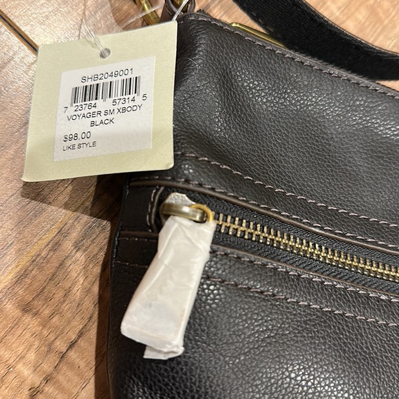FOSSIL Voyager SM XBODY BLACK NWT crossbody bag - Picture 2 of 4
